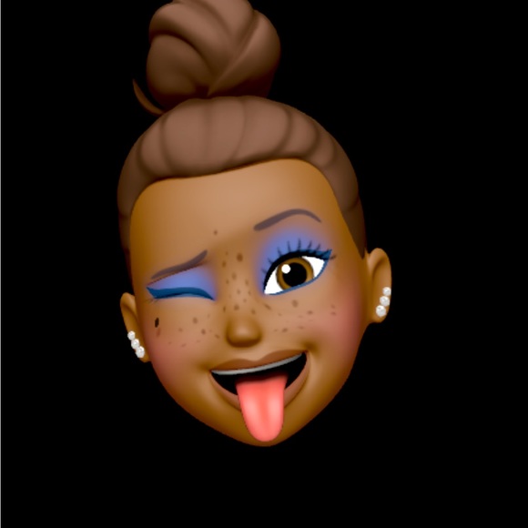 Meet your Posher, Arika - Picture 4 of 5